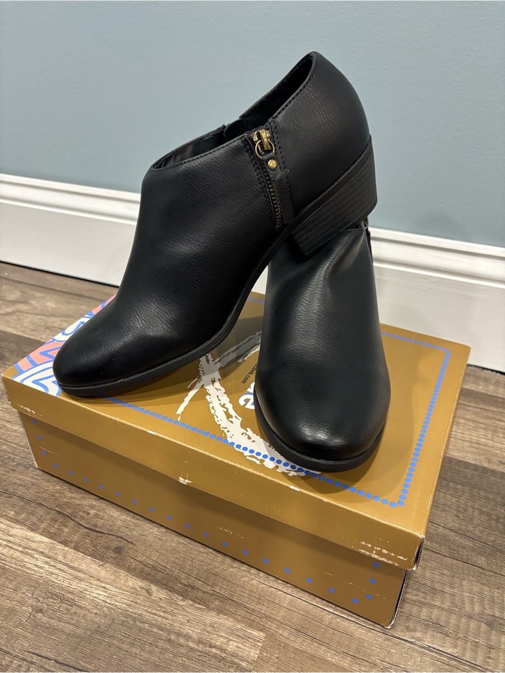 Women's Black Faux-Leather Ankle Booties with Side Zip